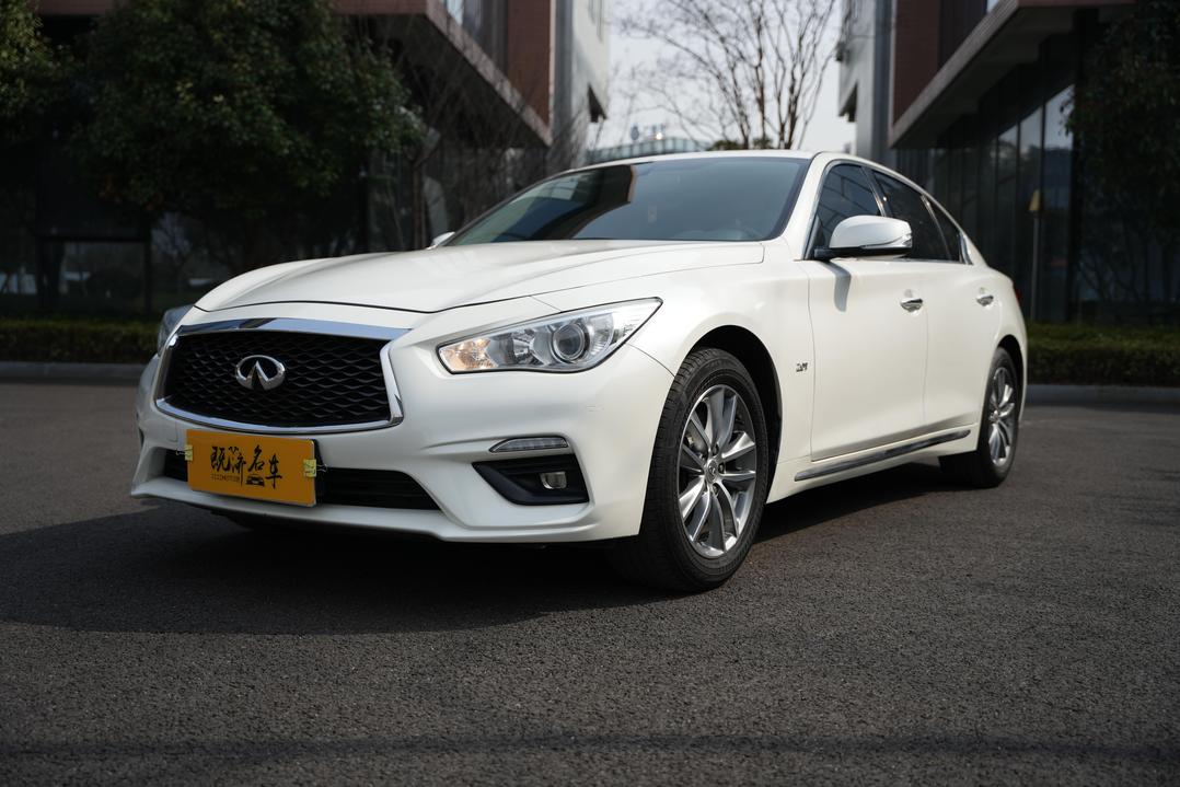 r1018657-infiniti-q50l-2018_0