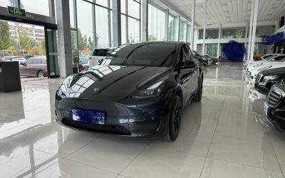 r1018678-tesla-model-y-2024_0