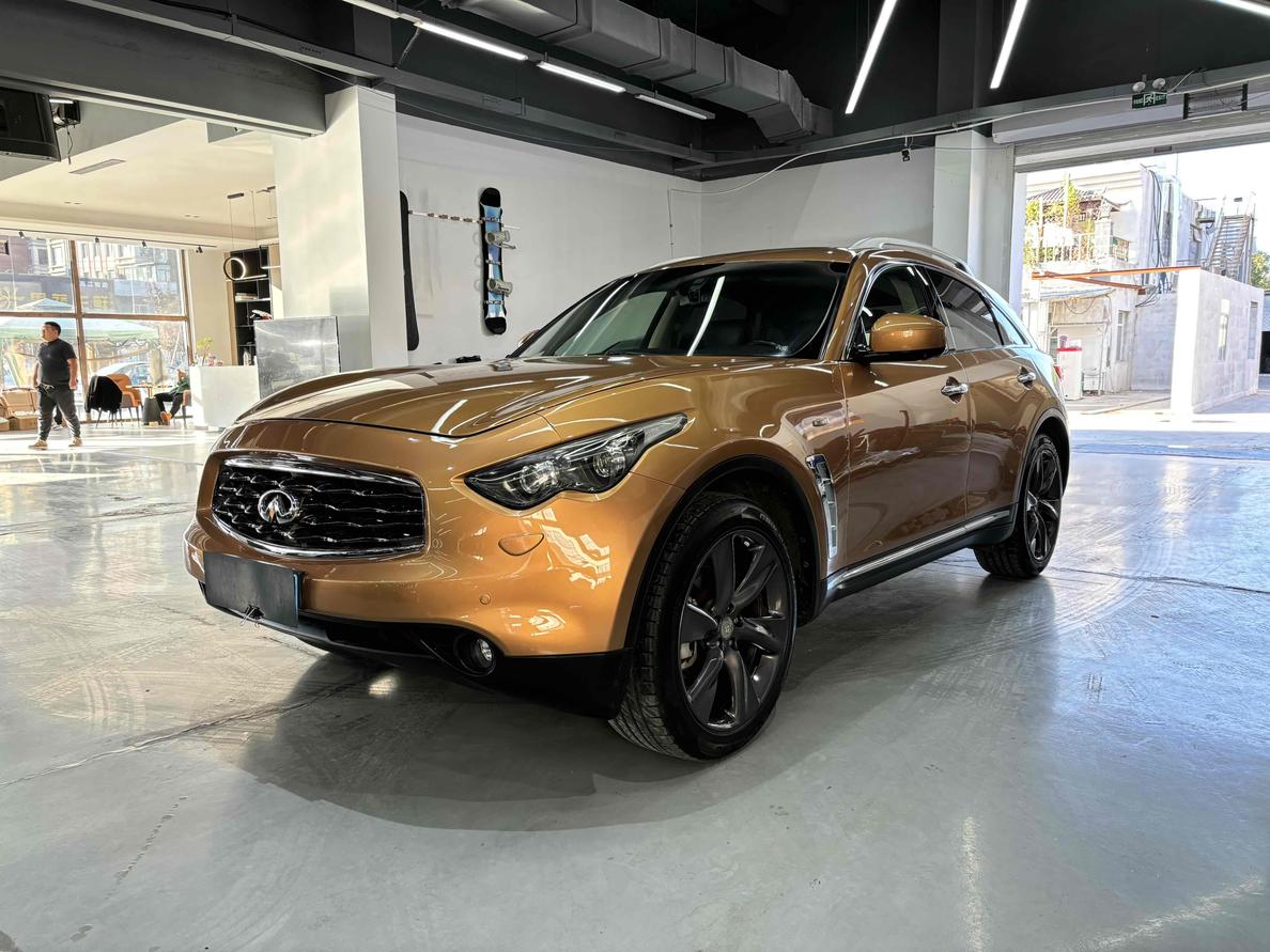 r1018861-infiniti-fx-2013_0