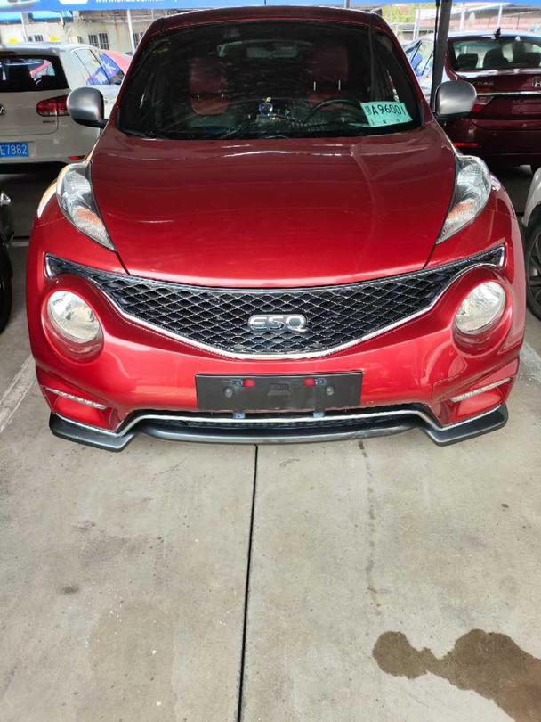 r1018874-infiniti-esq-2014_0