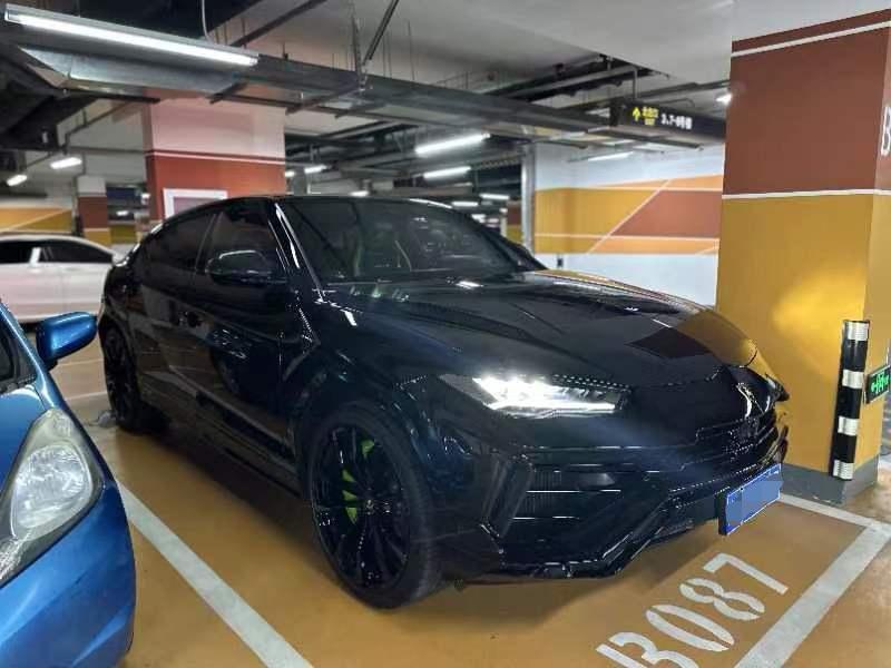 r1018880-lamborghini-urus-2023_0