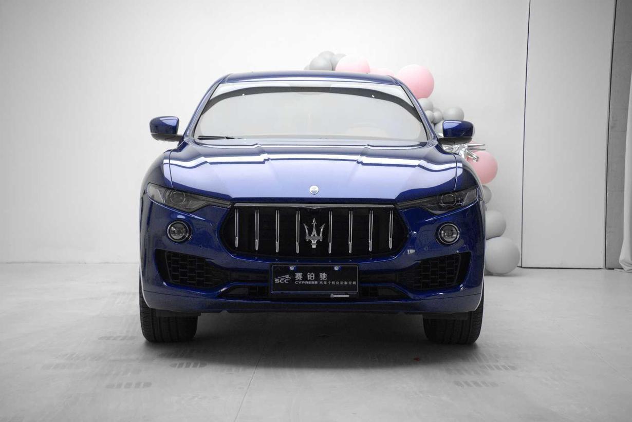 r1018944-maserati-levante-2022_0