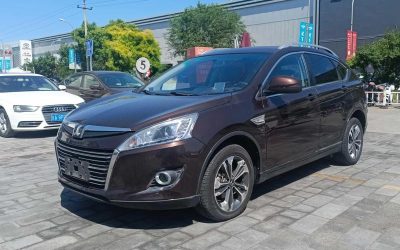 r1018996-luxgen-u6-suv-2014_0