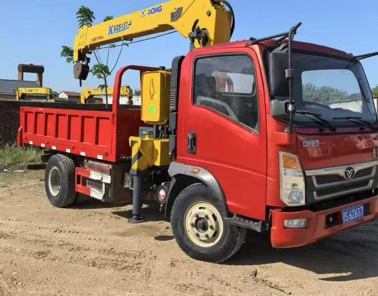 r210695-sinotruk-howo-light-truck-chassis-2020_1