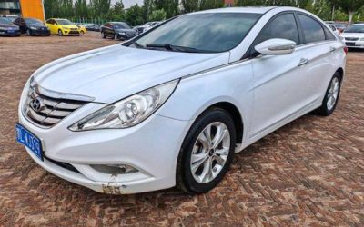 r1016219-hyundai-sonata-2012_0