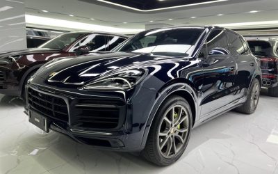 r1016227-porsche-cayenne-2022_0