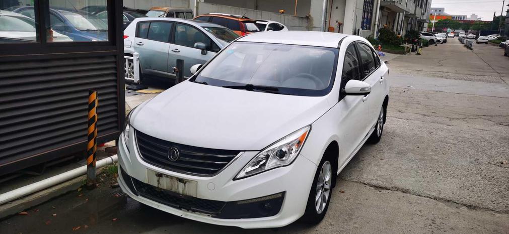 r1016230-dongfeng-forthing-jingyi-s50-2014_0