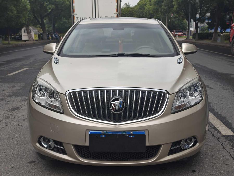 r1016283-buick-excelle-gt-2011_0