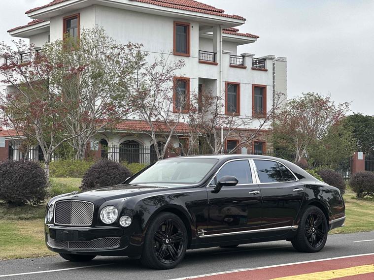 r1016420-bentley-mulsanne-2013_0