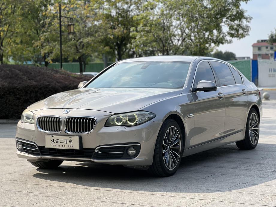 r1016465-bmw-5-series-2016_0