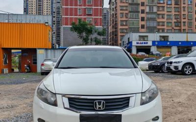 r1016520-honda-accord-2011_0