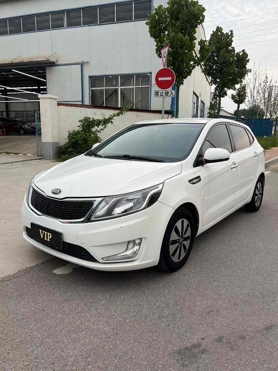 r1016621-kia-k2-2012_0