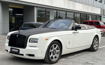 r1016670-rolls-royce-phantom-2015_0