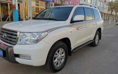 r1016793-toyota-land-cruiser-2012_0