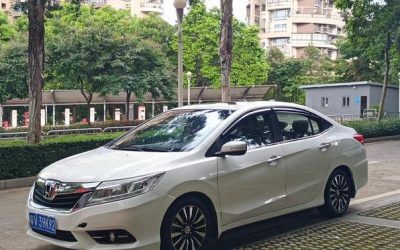 r1016839-honda-crider-2016_0