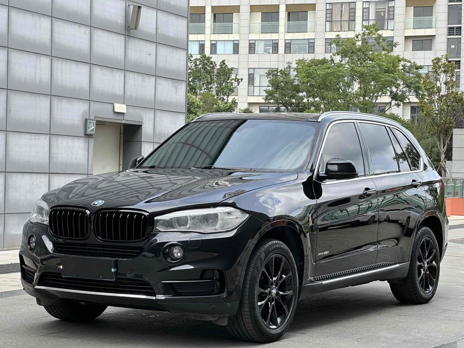 r1016852-bmw-x5-2018_0