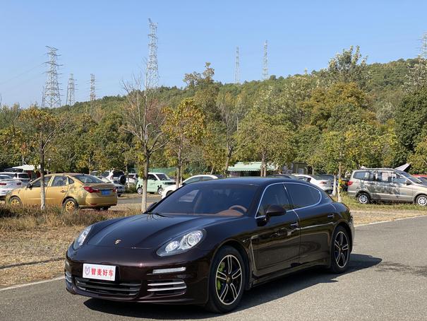 r1016872-porsche-panamera-2015_0