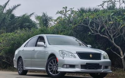 r1016893-toyota-crown-2008_0