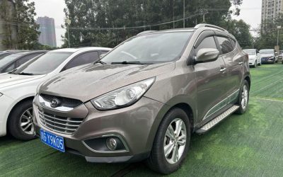 r1016955-hyundai-ix35-2012_0