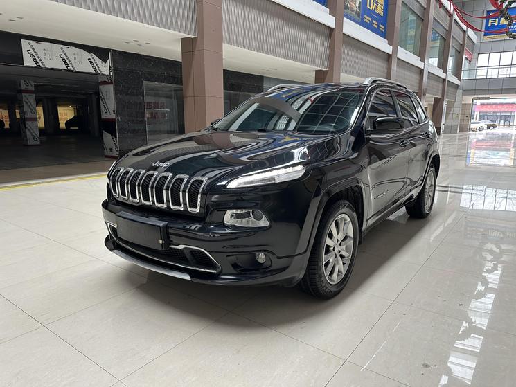 r1016973-jeep-cherokee-2018_0