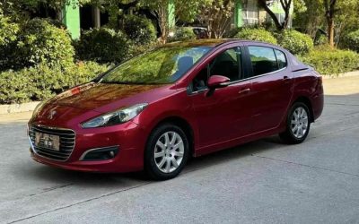 r1016990-peugeot-308-2015_0