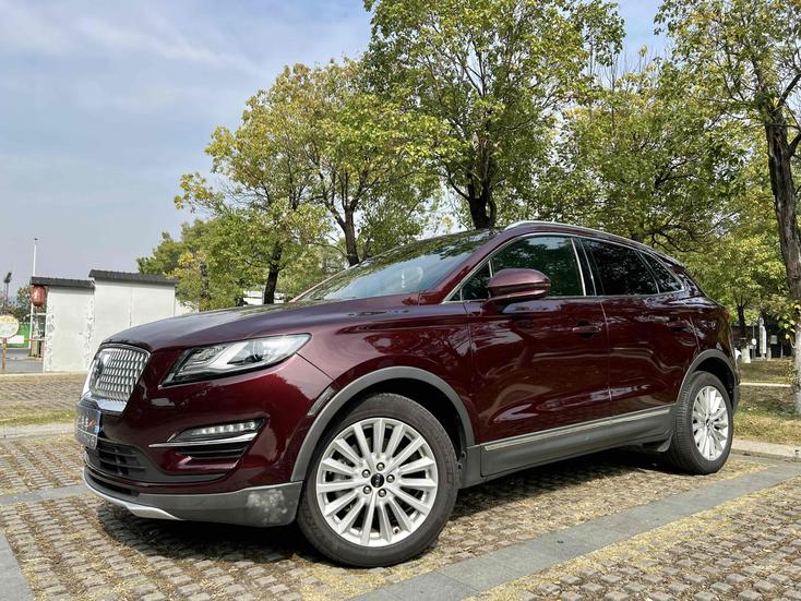 r1017016-lincoln-mkc-2020_0