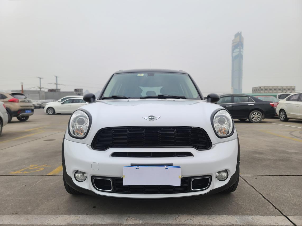 r1017104-mini-countryman-2013_0