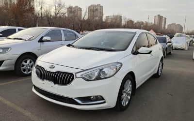 r1017206-kia-k3-2015_0