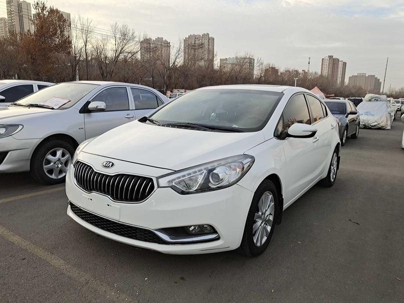 r1017206-kia-k3-2015_0