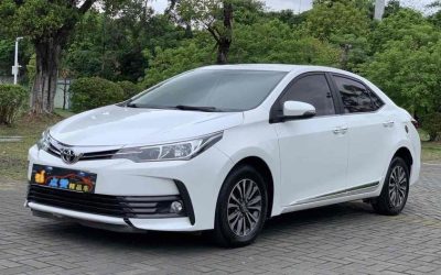 r1017426-toyota-corolla-2018_0