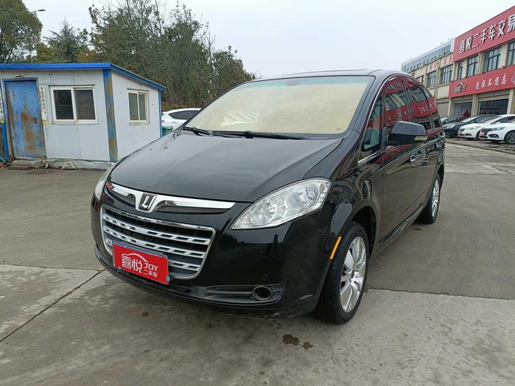 r1017510-luxgen-u7-mpv-2014_0