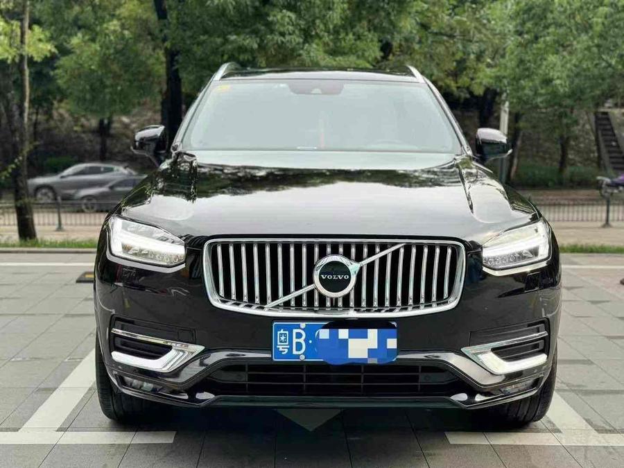 r1017564-volvo-xc90-2021_0
