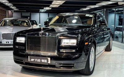 r1017590-rolls-royce-phantom-2014_0
