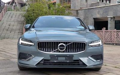 r1017606-volvo-s60-2023_0