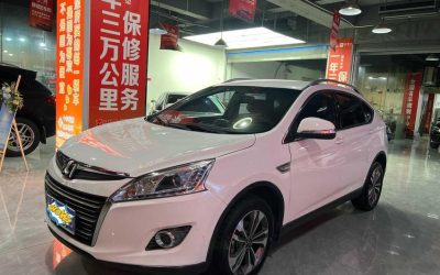 r1017715-luxgen-u6-suv-2016_0
