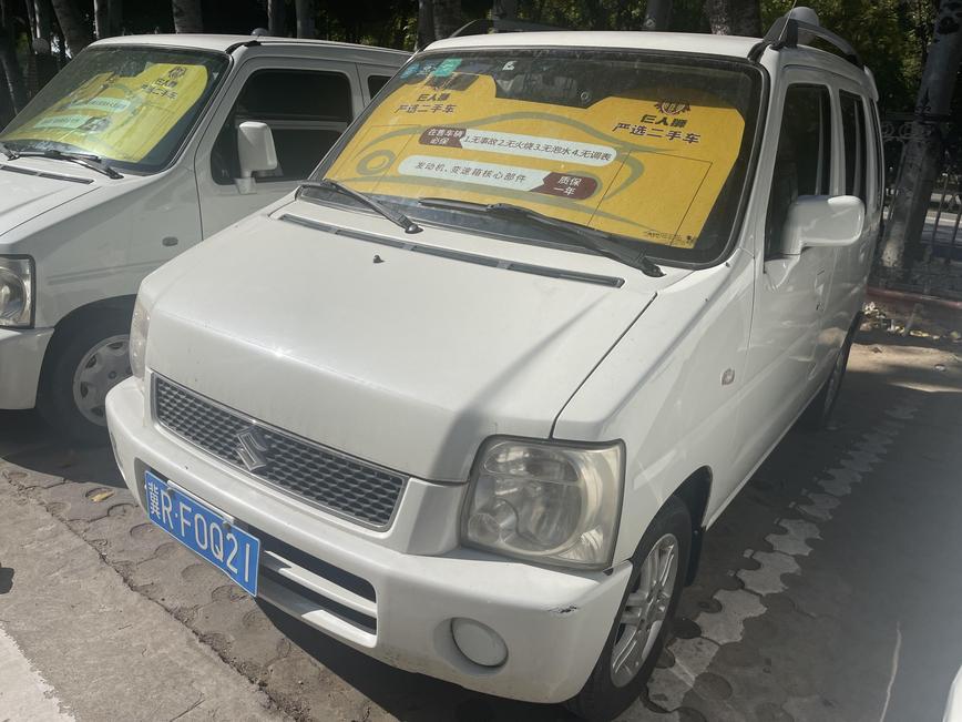 r1017734-suzuki-wagon-r-2016_0