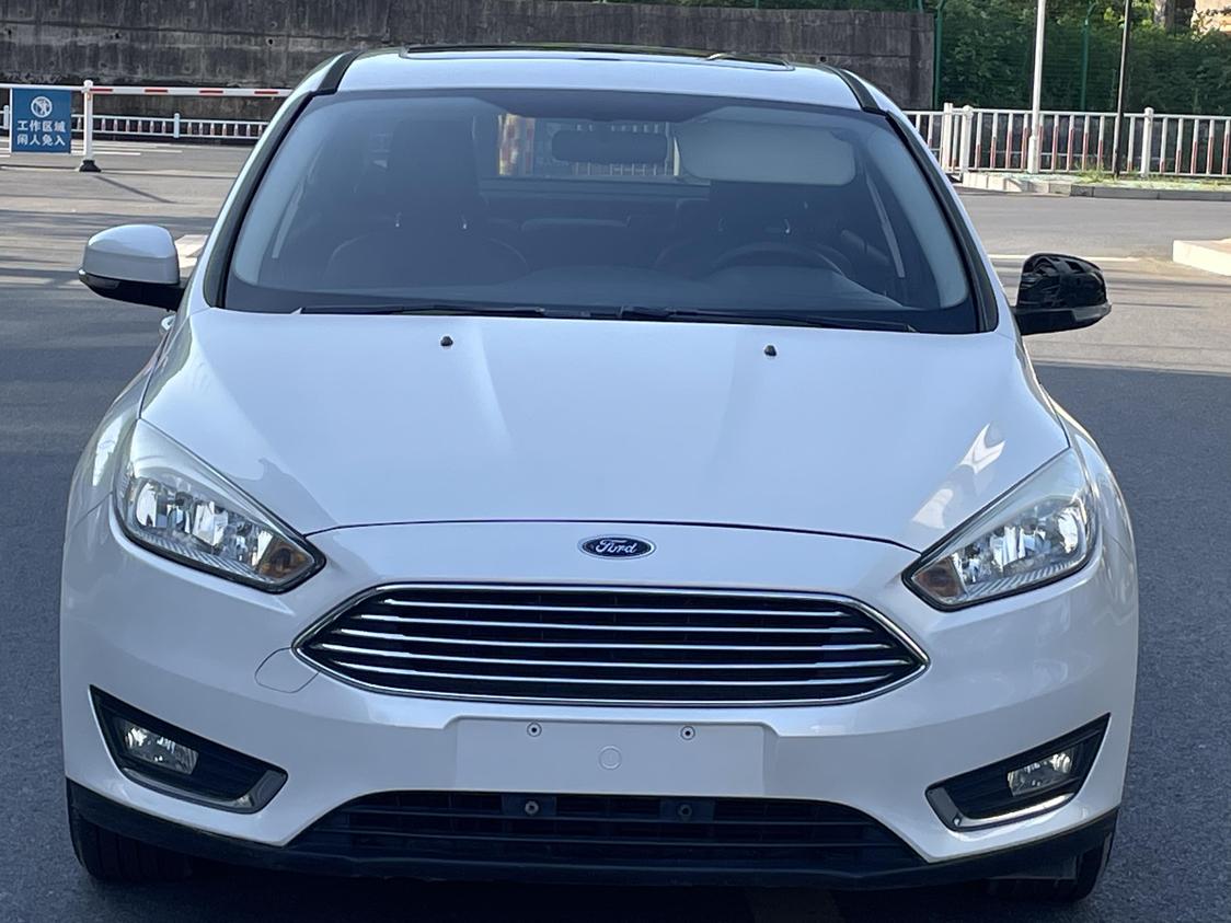 r1017772-ford-focus-2017_0