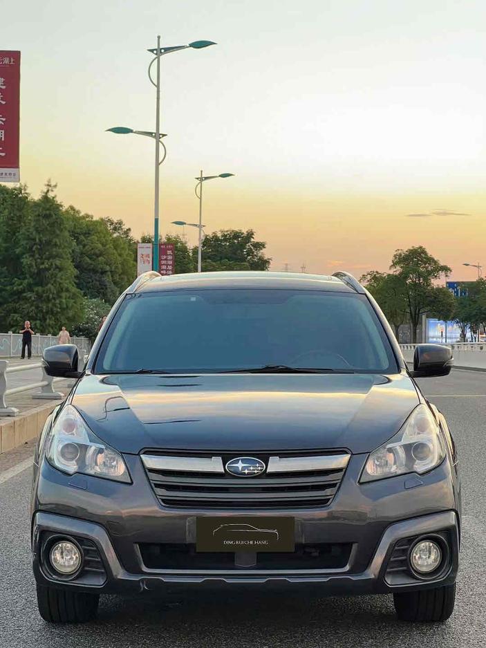 r1017773-subaru-outback-2014_0