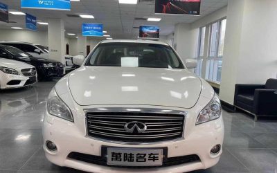 r1017903-infiniti-q70-2013_0