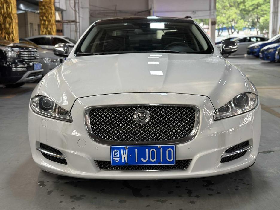 r1017953-jaguar-xj-2013_0