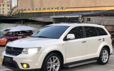 r1018084-dodge-journey-2015_0
