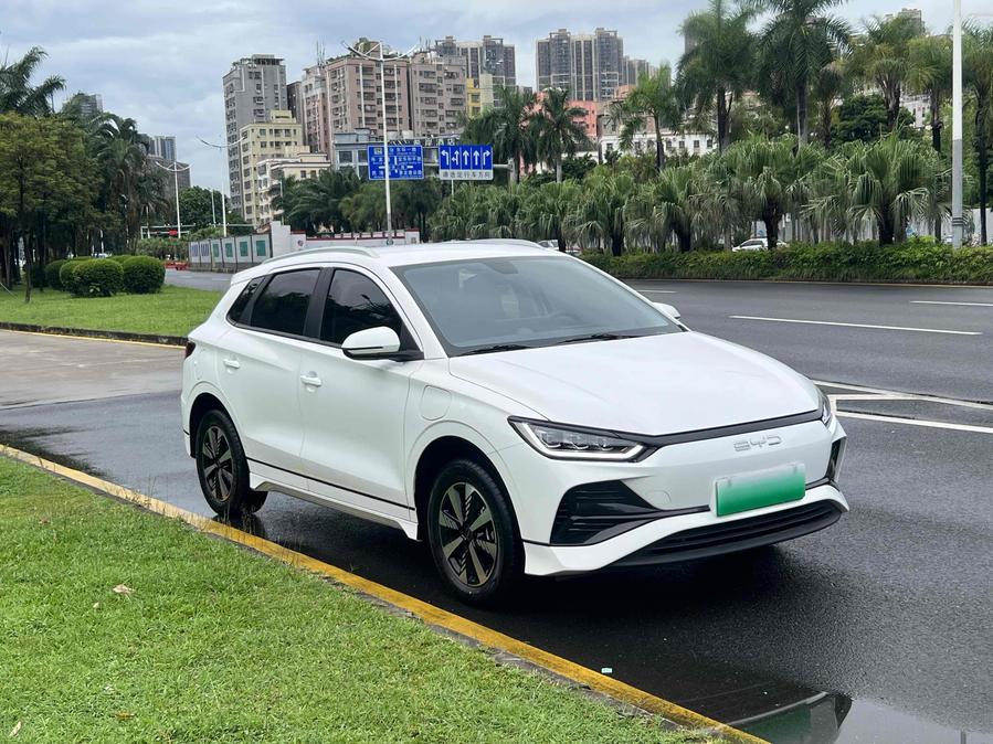 r1018148-byd-e2-2023_0