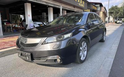 r1018195-acura-tl-2015_0