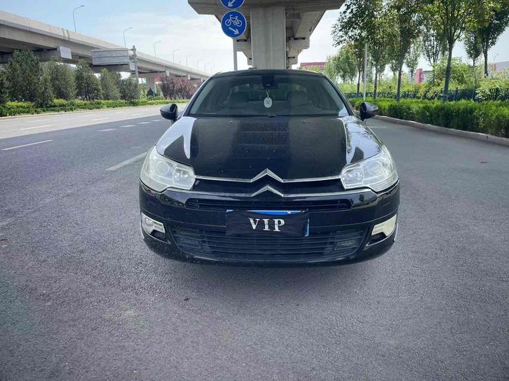 r1018325-citroen-c5-2012_0