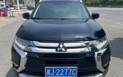 r1018343-mitsubishi-outlander-2018_0