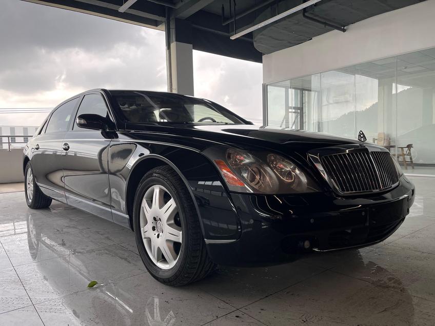 r1018365-maybach-2010_0