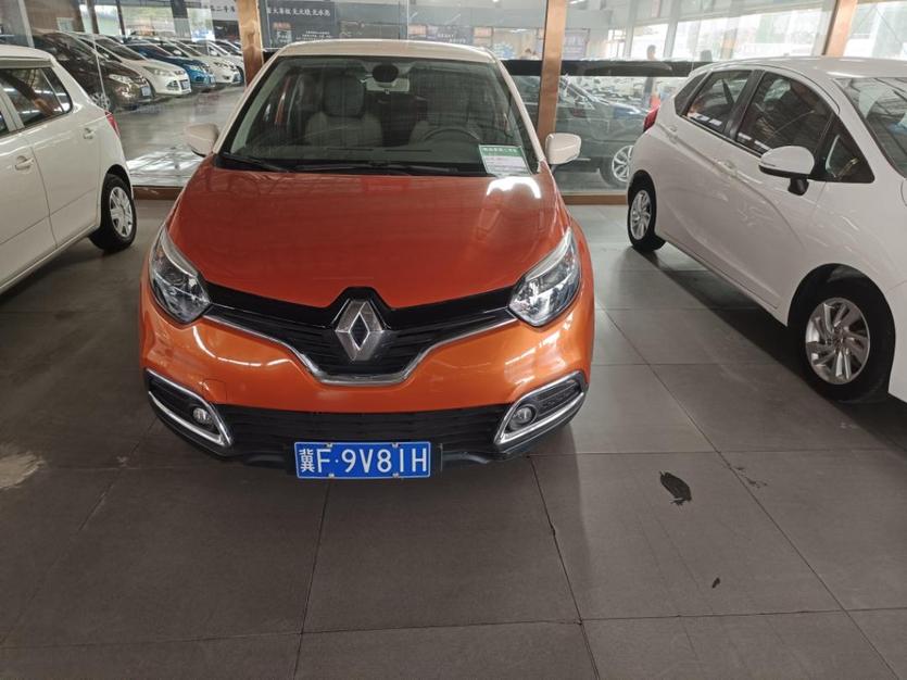 r1018386-renault-captur-2016_0