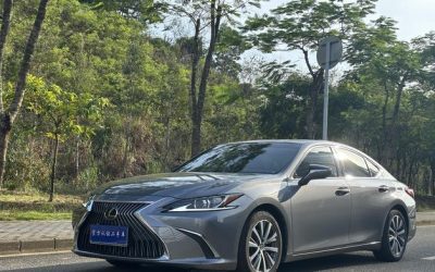 r1018736-lexus-es-2020_0