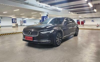 r1018881-volvo-s90-2021_0
