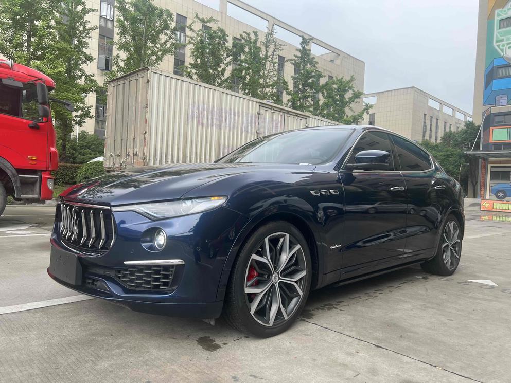 r1018997-maserati-levante-2020_0